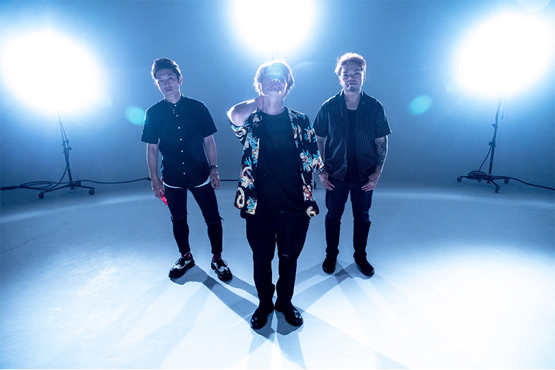 ALIVES「Code of Alives」INTERVIEW!!