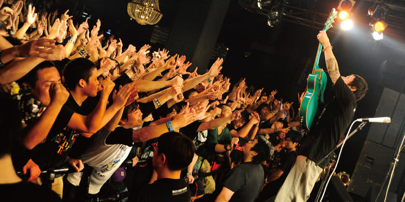 Ken Yokoyama “Sentimental Trash Tour” LIVE REPORT