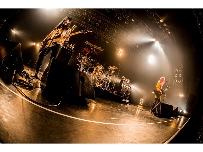 Dizzy Sunfist “『EPISODE II』ONEMAN TOUR -Go To New World-” LIVE REPORT!!